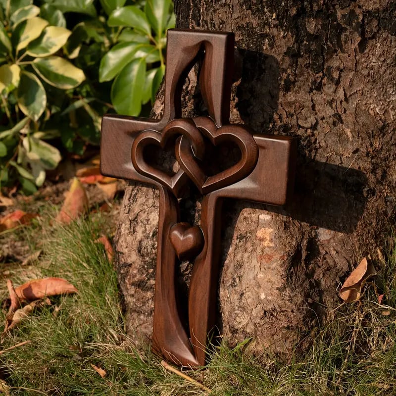 🔥LAST DAY 49% OFF ✝️Intertwined Heart Wooden Cross(6.3*9.8 in)