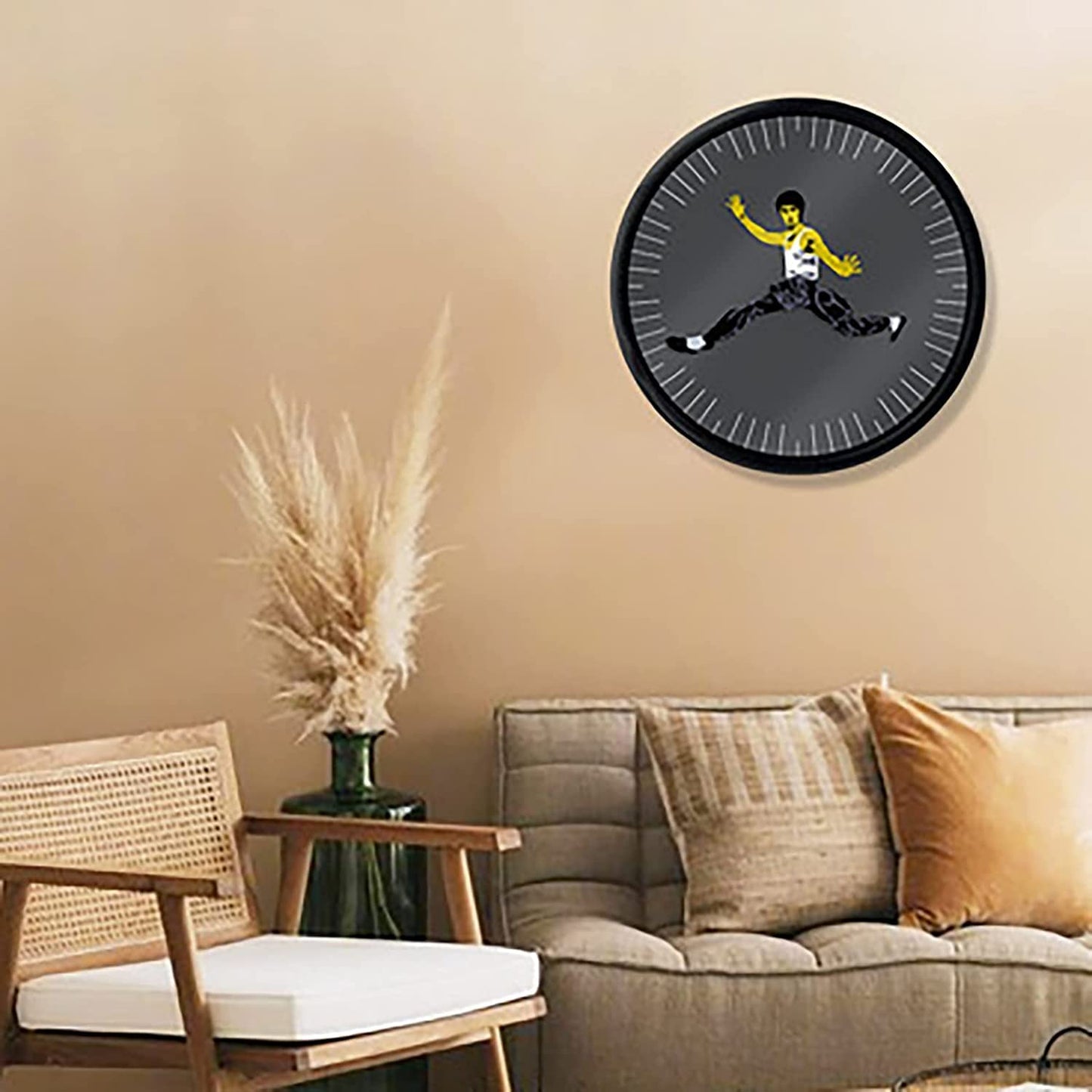 Kung Fu Wall Clock Bruce Lee Home Decoration Personality Creative Round Clock