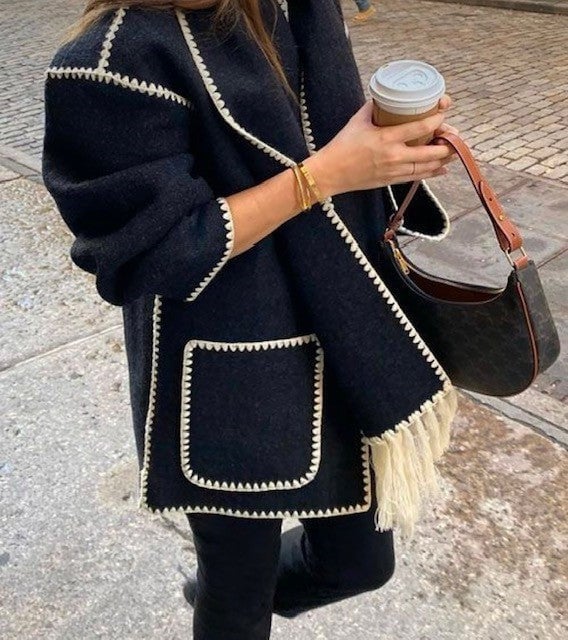 🧥The perfect winter ensemble: coat and scarfda